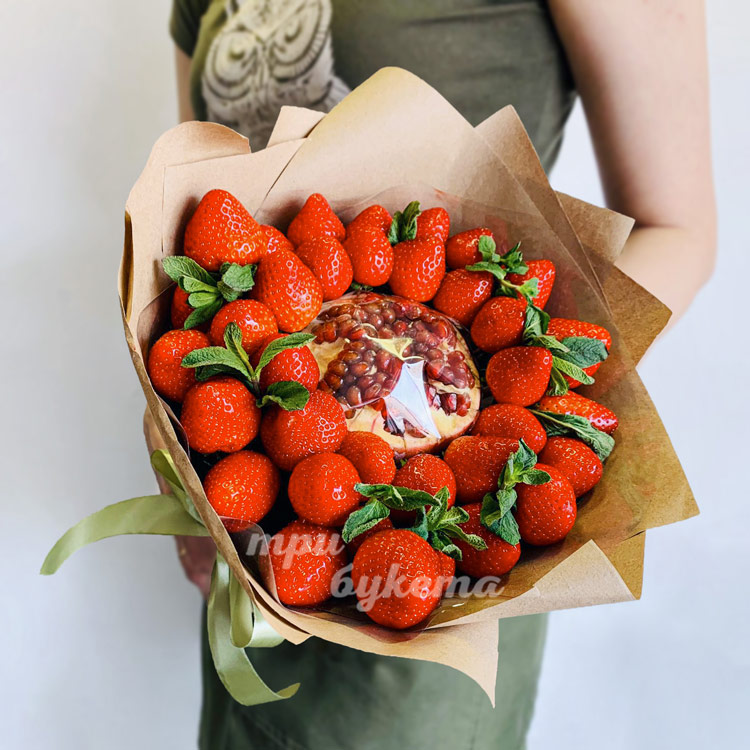 Букет из клубники и граната (доп. фото 2)